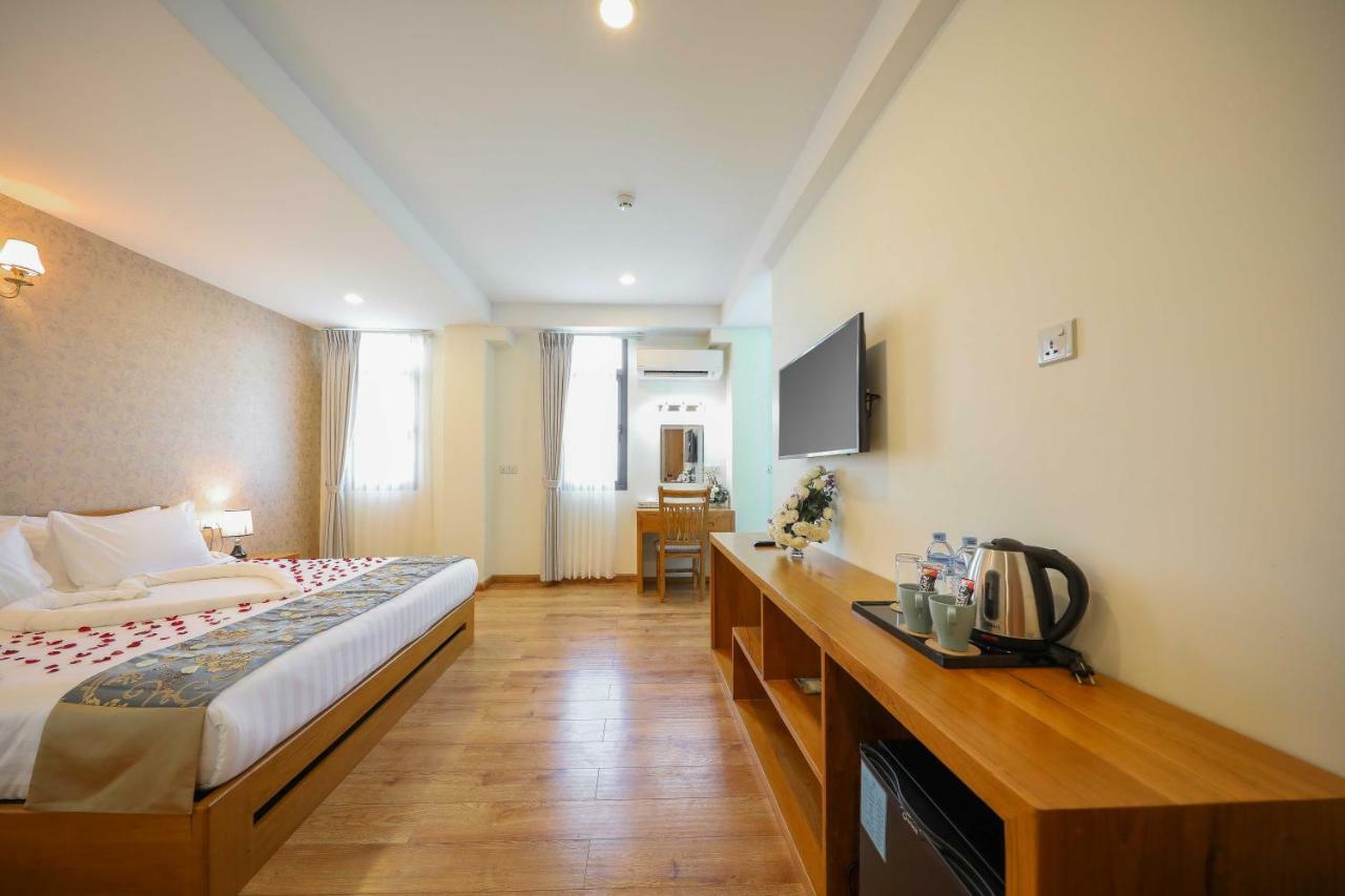 Inya View Hotel Γιανγκόν Εξωτερικό φωτογραφία